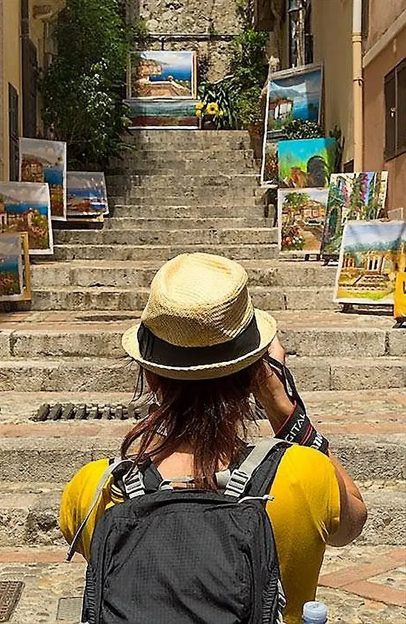 Taormina Beach Giardini Naxos